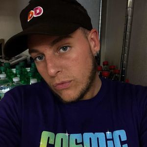 Meet your Posher, Dylan